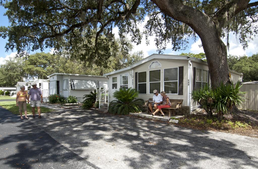Sweetwater Villa Zephyrhills Exterior photo